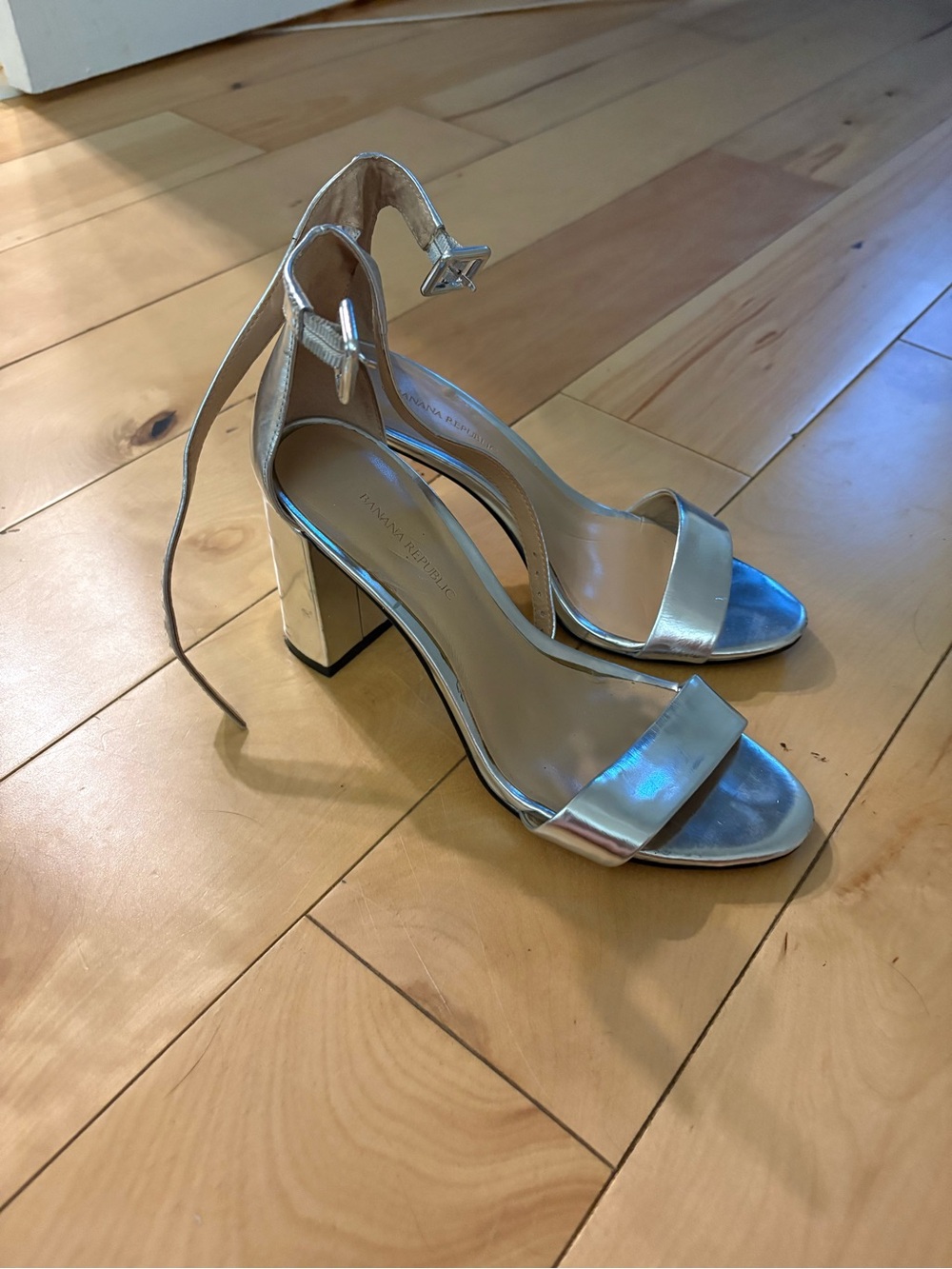Banana Republic Silver Metallic Ankle-Tie Block Heel Sandals